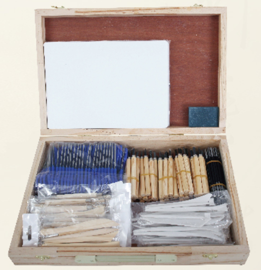 美术教学用具箱